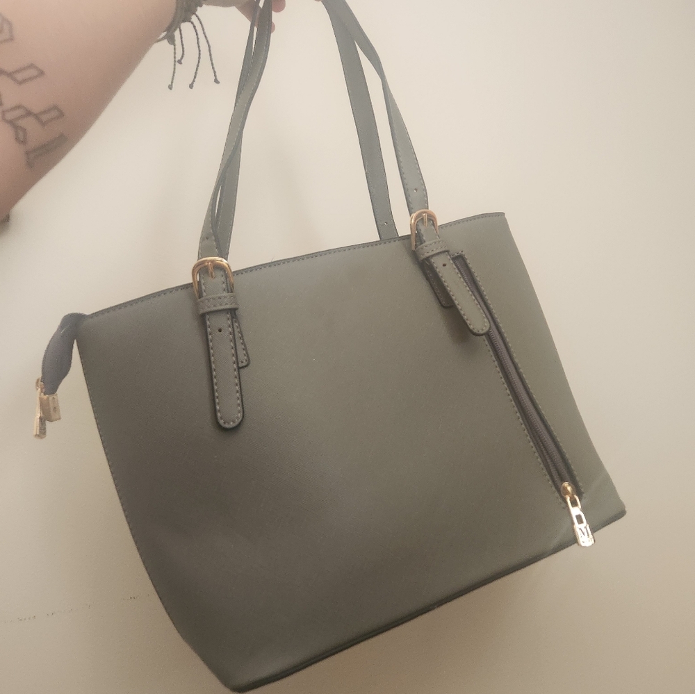 Montana west concealed Cary bag - Picture 2 of 6